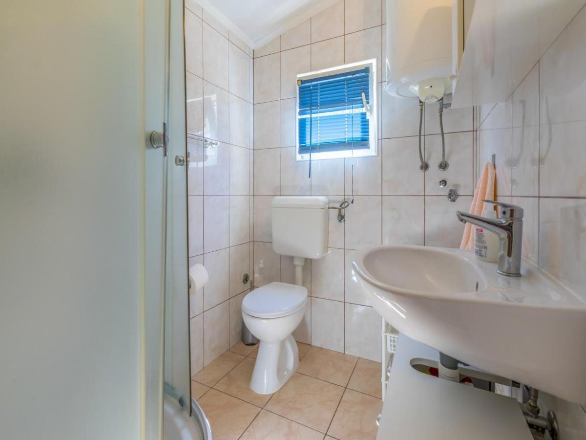 Apartment Heriban Цриквеница Экстерьер фото