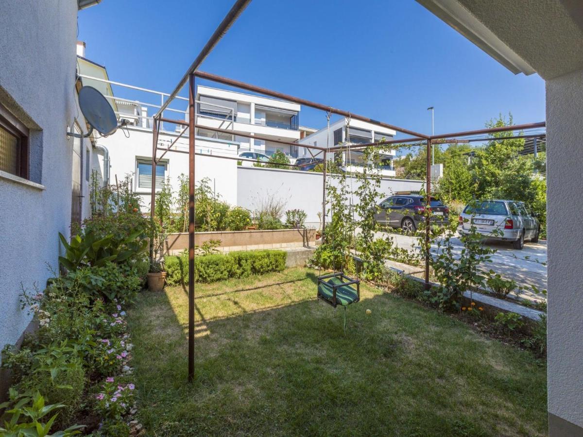 Apartment Heriban Цриквеница Экстерьер фото