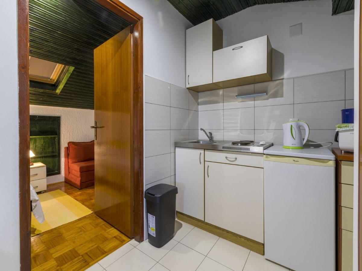 Apartment Heriban Цриквеница Экстерьер фото